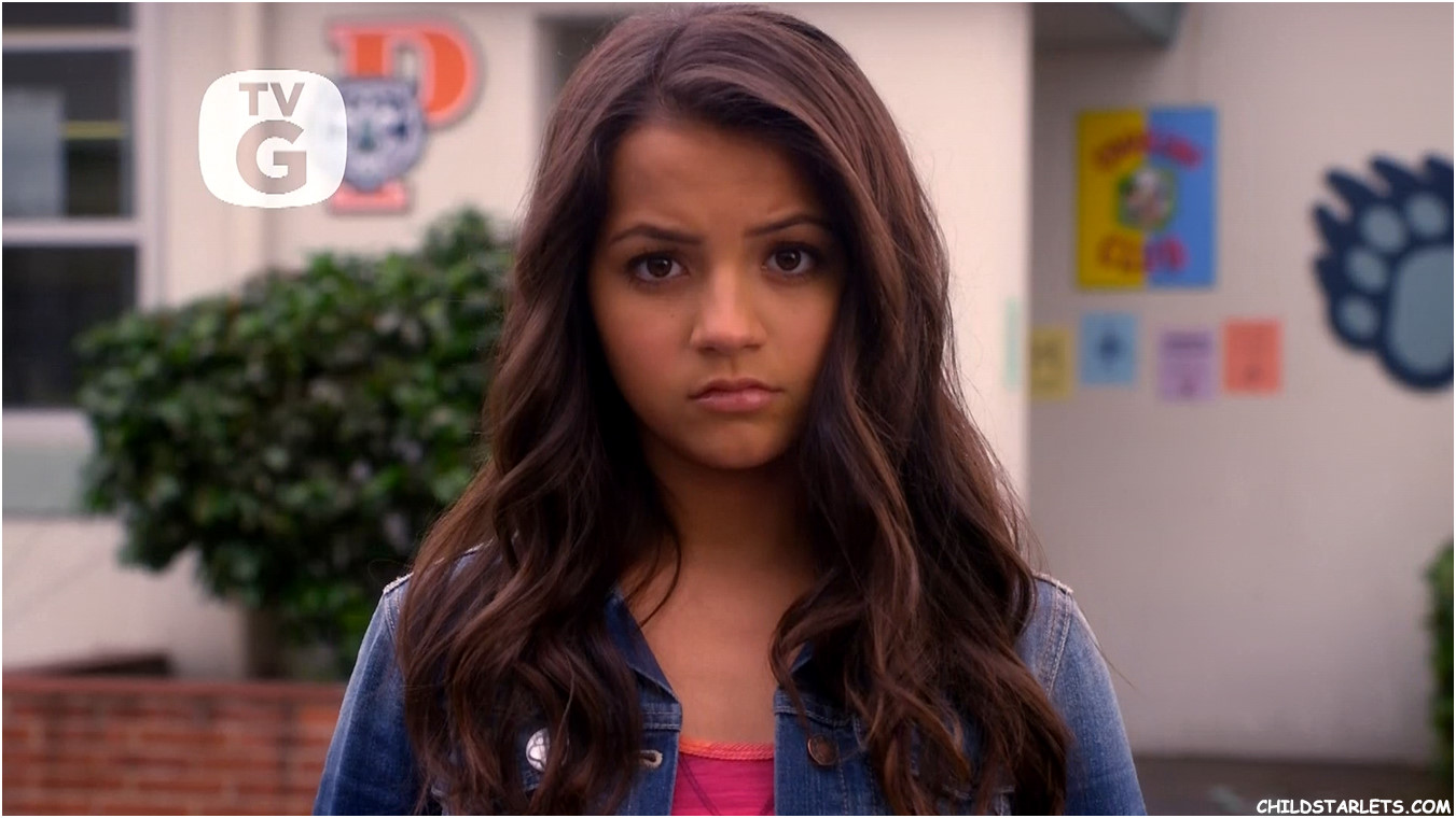 Isabela Moner - 100 Things to Do Before High School / Become a ...