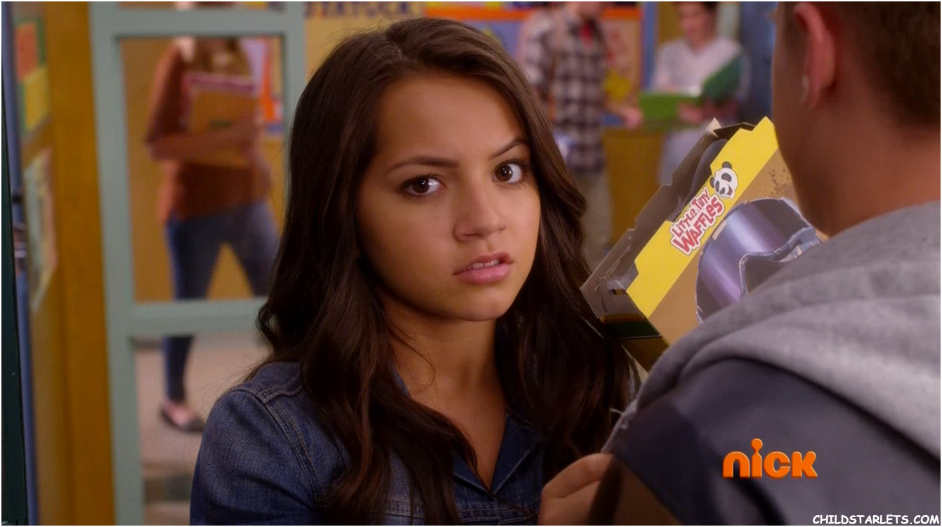 Isabela Moner - 100 Things to Do Before High School / Meet Your Idol ...